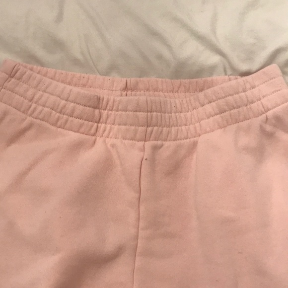 Light pink aritzia sweatpants! - Picture 3 of 5